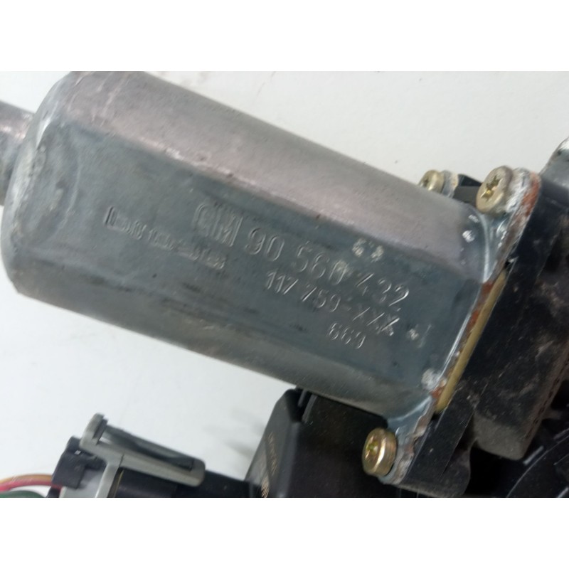 Recambio de elevalunas electrico delantero derecho para opel astra f hatchback (t92) 1.6 i 16v (f08, m08, f68, m68) referencia O