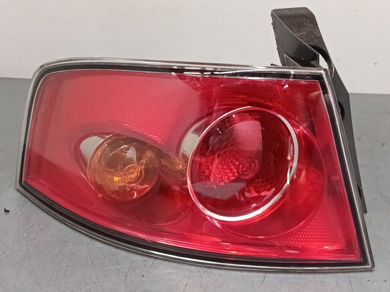 Recambio de piloto trasero izquierdo para seat ibiza iii (6l1) 1.9 tdi referencia OEM IAM   