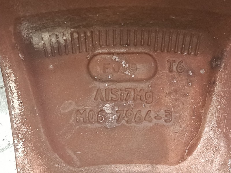 Recambio de llanta alumino 15´´ para seat ibiza iii (6l1) 1.9 tdi referencia OEM IAM 6L0601025R  