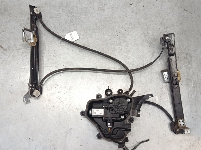 Recambio de elevalunas electrico delantero derecho para seat ibiza iv sc (6j1, 6p5) 1.9 tdi referencia OEM IAM 6J3837402A  