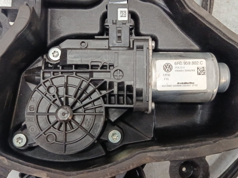 Recambio de elevalunas electrico delantero derecho para seat ibiza iv sc (6j1, 6p5) 1.9 tdi referencia OEM IAM 6J3837402A  