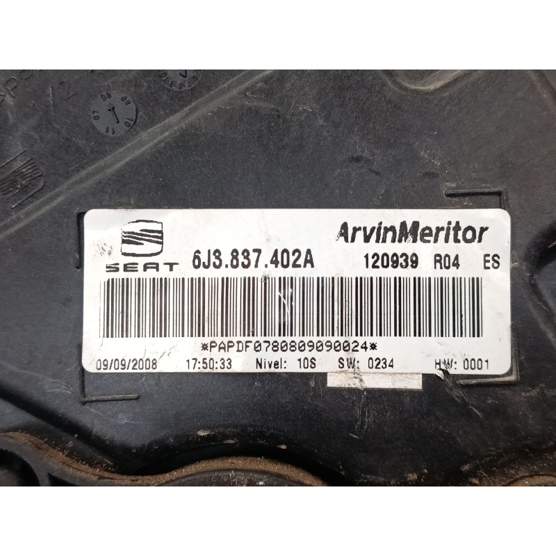 Recambio de elevalunas electrico delantero derecho para seat ibiza iv sc (6j1, 6p5) 1.9 tdi referencia OEM IAM 6J3837402A  