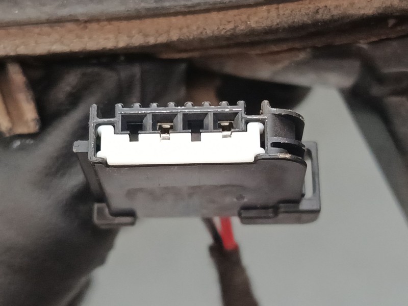 Recambio de piloto trasero porton izquierdo para opel zafira tourer c (p12) 2.0 cdti (75) referencia OEM IAM 13288832AGJ  