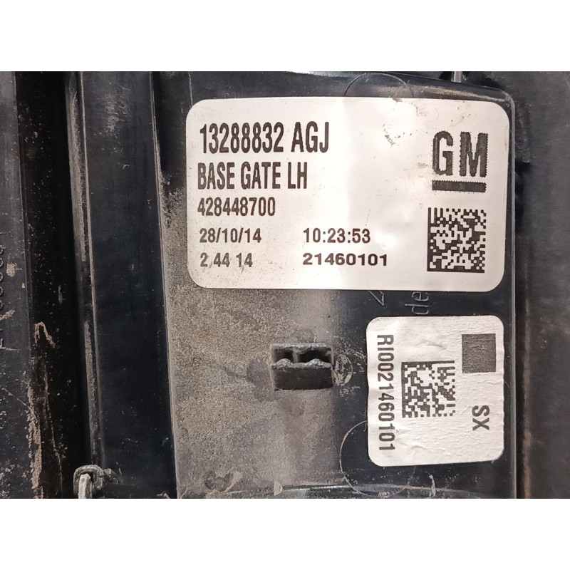 Recambio de piloto trasero porton izquierdo para opel zafira tourer c (p12) 2.0 cdti (75) referencia OEM IAM 13288832AGJ  