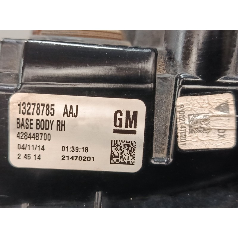 Recambio de piloto trasero derecho para opel zafira tourer c (p12) 2.0 cdti (75) referencia OEM IAM 13278785 428448700 