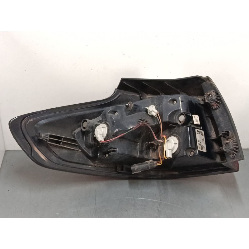 Recambio de piloto trasero derecho para opel zafira tourer c (p12) 2.0 cdti (75) referencia OEM IAM 13278785 428448700 