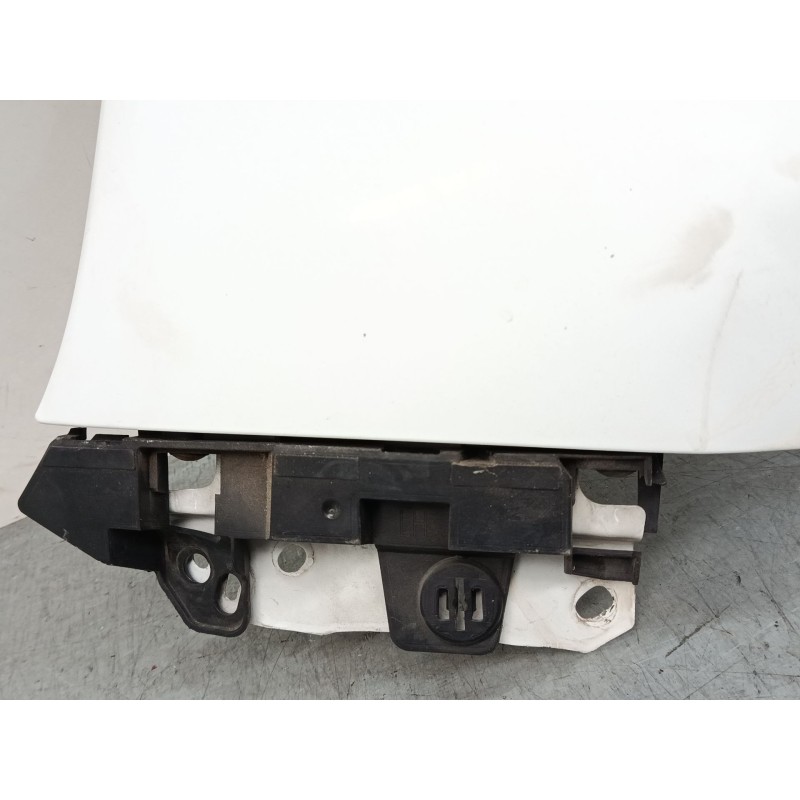 Recambio de aleta delantera izquierda para opel zafira tourer c (p12) 2.0 cdti (75) referencia OEM IAM 13355187  