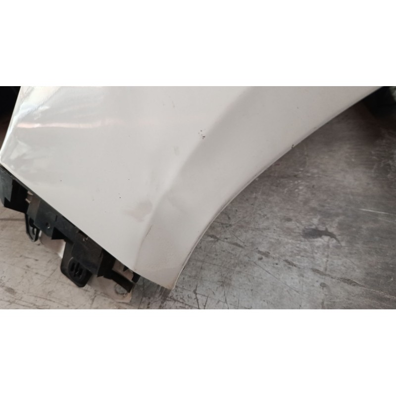 Recambio de aleta delantera izquierda para opel zafira tourer c (p12) 2.0 cdti (75) referencia OEM IAM 13355187  