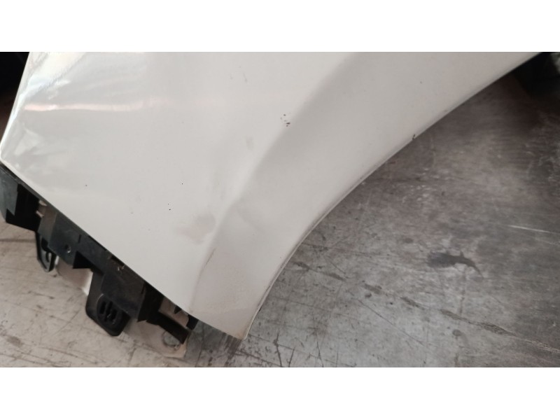 Recambio de aleta delantera izquierda para opel zafira tourer c (p12) 2.0 cdti (75) referencia OEM IAM 13355187  