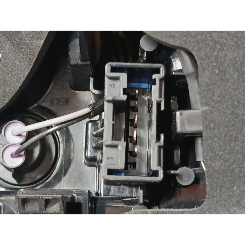 Recambio de piloto trasero izquierdo para citroën c4 picasso ii 1.6 hdi 90 referencia OEM IAM 9676120780  