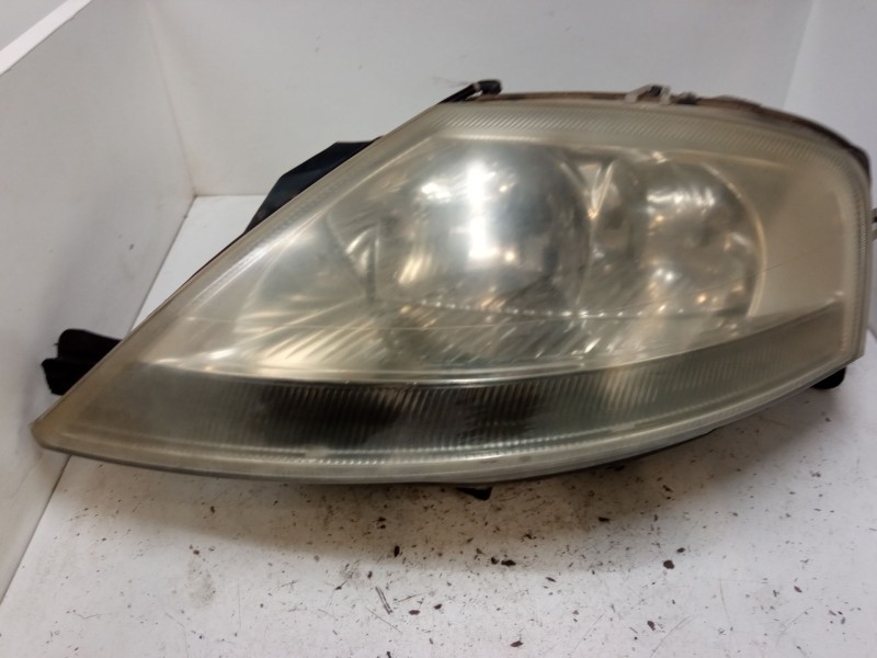 Recambio de faro izquierdo para citroën c3 i (fc_, fn_) 1.4 i referencia OEM IAM 9680157580  