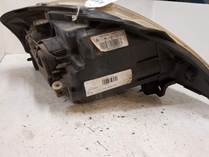 Recambio de faro izquierdo para citroën c3 i (fc_, fn_) 1.4 i referencia OEM IAM 9680157580  