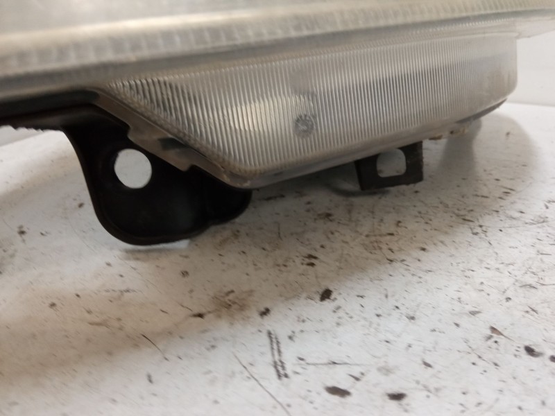 Recambio de faro izquierdo para citroën c3 i (fc_, fn_) 1.4 i referencia OEM IAM 9680157580  