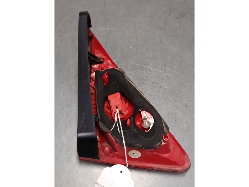 Recambio de piloto trasero porton derecho para peugeot 3008 i monospace (0u_) 1.6 hdi referencia OEM IAM 9683460980  