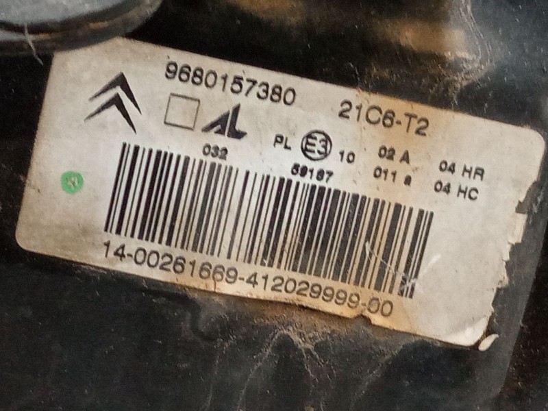 Recambio de faro derecho para citroën c3 i (fc_, fn_) 1.4 i referencia OEM IAM 9680157380  