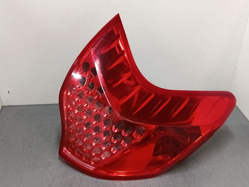 Recambio de piloto trasero izquierdo para peugeot 3008 i monospace (0u_) 1.6 hdi referencia OEM IAM 9683460880  