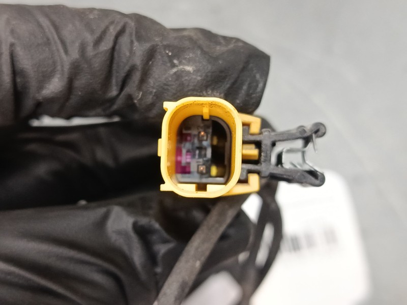 Recambio de actuador de capo para mercedes-benz clase a (w176) a 220 d (176.003) referencia OEM IAM 0589P1000095  