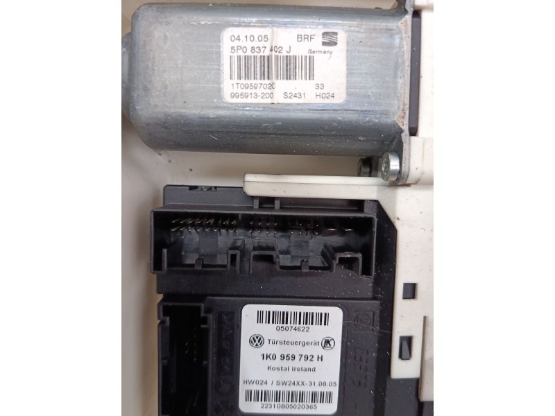 Recambio de elevalunas electrico delantero derecho para seat altea (5p1) 2.0 tdi referencia OEM IAM 5p0837402j  