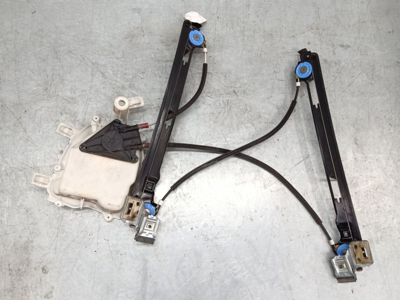 Recambio de elevalunas electrico delantero derecho para seat altea (5p1) 2.0 tdi referencia OEM IAM 5p0837402j  