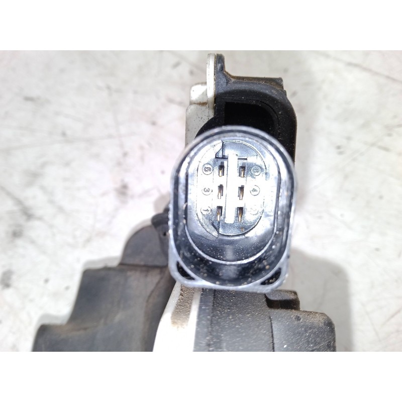 Recambio de cerradura puerta delantera derecha para skoda superb ii station wagon (3t5) 2.0 tdi 16v referencia OEM IAM   