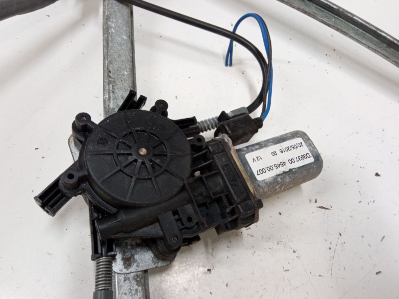 Recambio de elevalunas electrico delantero derecho para peugeot 206 cc (2d) 1.6 16v (2dnfuf, 2dnfur) referencia OEM IAM 45450000