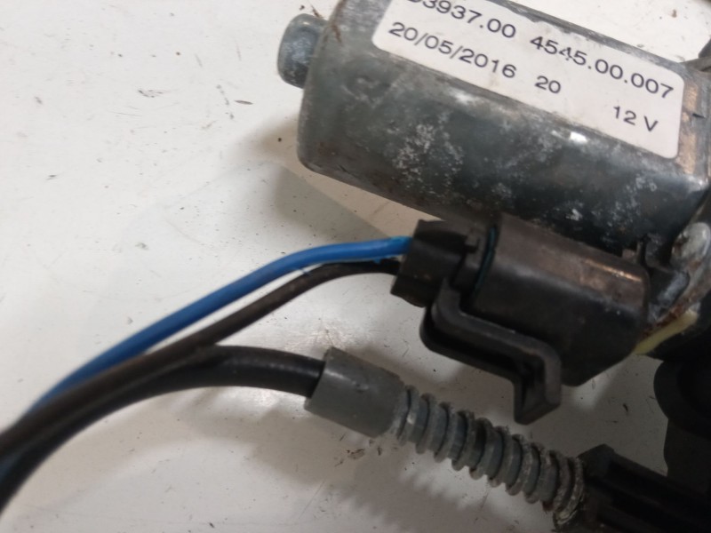 Recambio de elevalunas electrico delantero derecho para peugeot 206 cc (2d) 1.6 16v (2dnfuf, 2dnfur) referencia OEM IAM 45450000