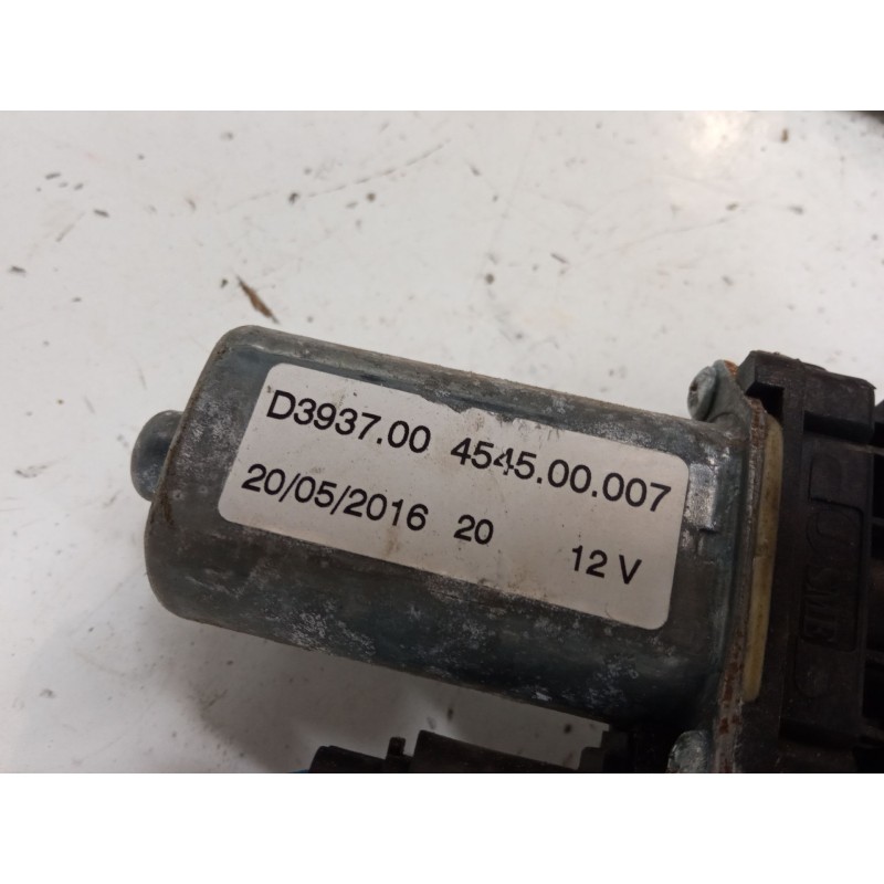 Recambio de elevalunas electrico delantero derecho para peugeot 206 cc (2d) 1.6 16v (2dnfuf, 2dnfur) referencia OEM IAM 45450000