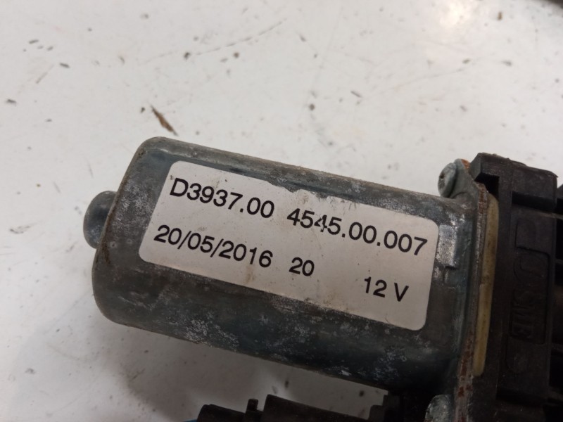 Recambio de elevalunas electrico delantero derecho para peugeot 206 cc (2d) 1.6 16v (2dnfuf, 2dnfur) referencia OEM IAM 45450000