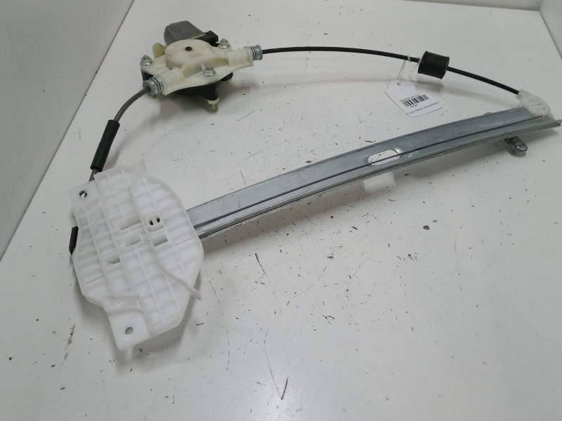 Recambio de elevalunas electrico delantero derecho para kia picanto iii (ja) 1.0 referencia OEM IAM 82460G6000  