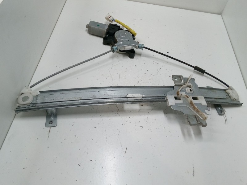 Recambio de elevalunas electrico delantero derecho para opel frontera b (u99) 2.2 dti (6b_66, 6b_76) referencia OEM IAM   