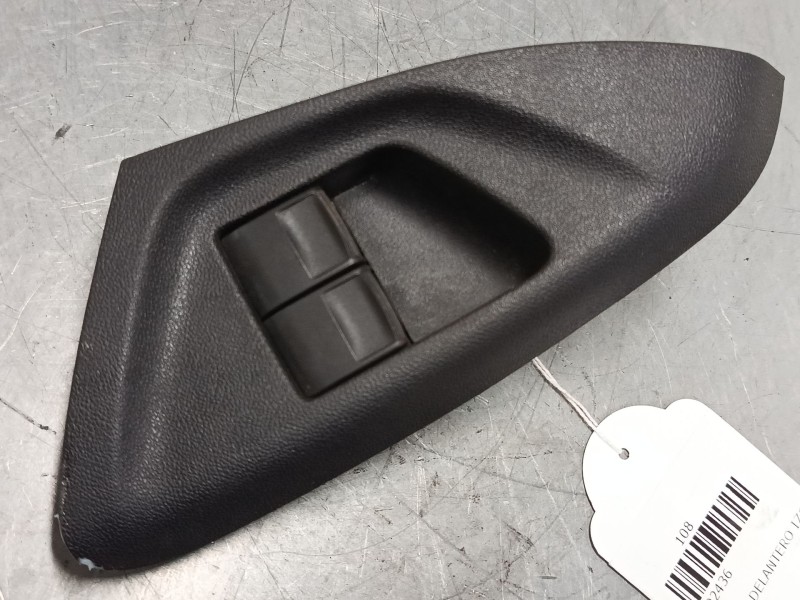 Recambio de mando elevalunas delantero izquierdo para peugeot 108 1.2 referencia OEM IAM   