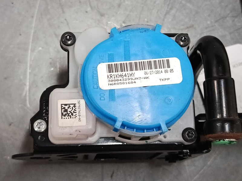 Recambio de cinturon seguridad delantero derecho para peugeot 108 1.2 referencia OEM IAM 308043299JN7  