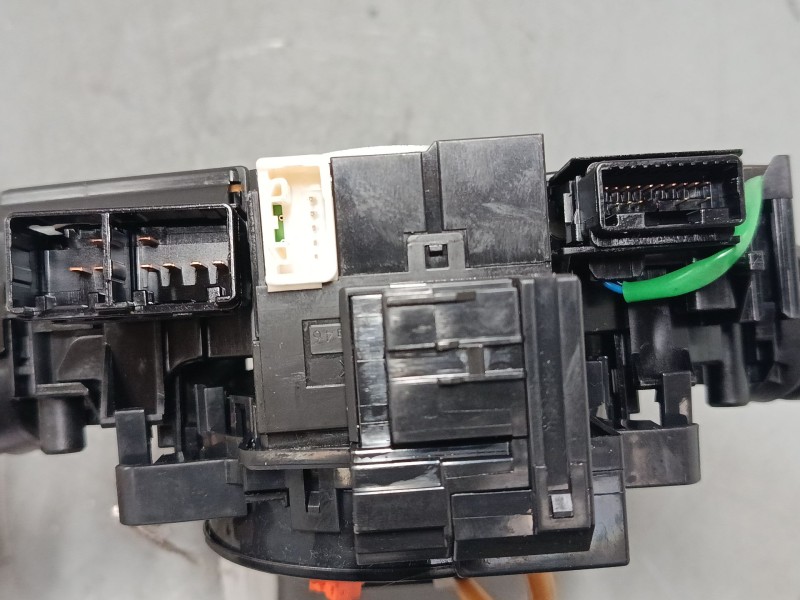 Recambio de mando luces para peugeot 108 1.2 referencia OEM IAM 892450D030  