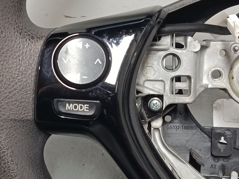 Recambio de volante multifincion para peugeot 108 1.2 referencia OEM IAM 451000H060  
