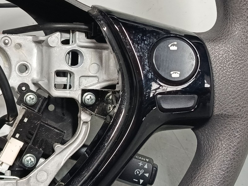 Recambio de volante multifincion para peugeot 108 1.2 referencia OEM IAM 451000H060  