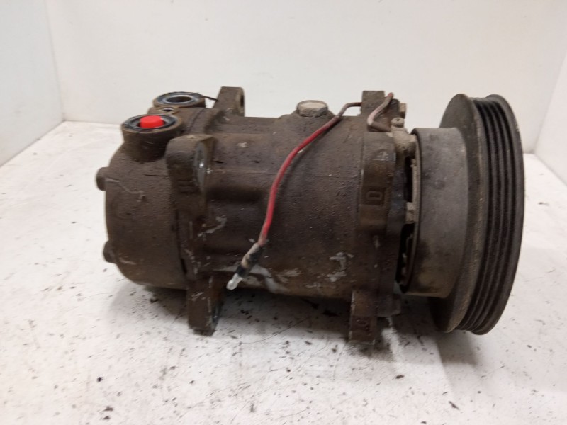 Recambio de compresor a/a para renault 19 ii (b/c53_) 1.4 referencia OEM IAM 7700272412 0823109404 