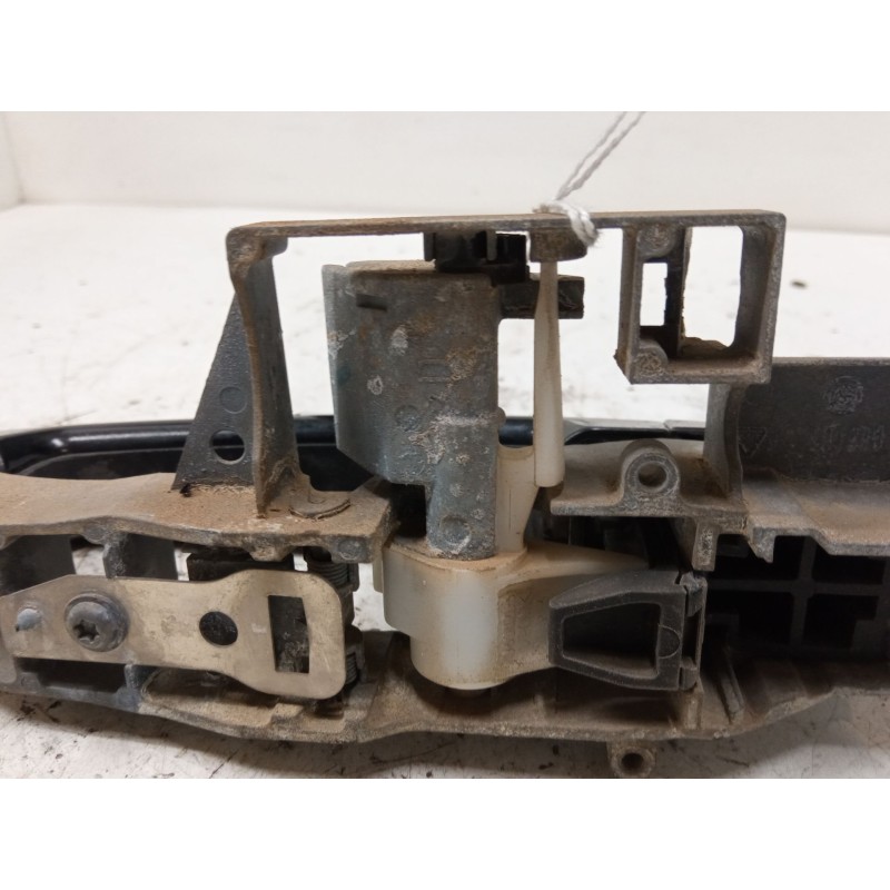 Recambio de maneta exterior puerta trasera derecha para peugeot 3008 i monospace (0u_) 1.6 vti referencia OEM IAM   