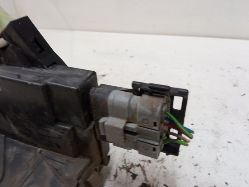 Recambio de cerradura puerta delantera derecha para peugeot 3008 i monospace (0u_) 1.6 vti referencia OEM IAM   