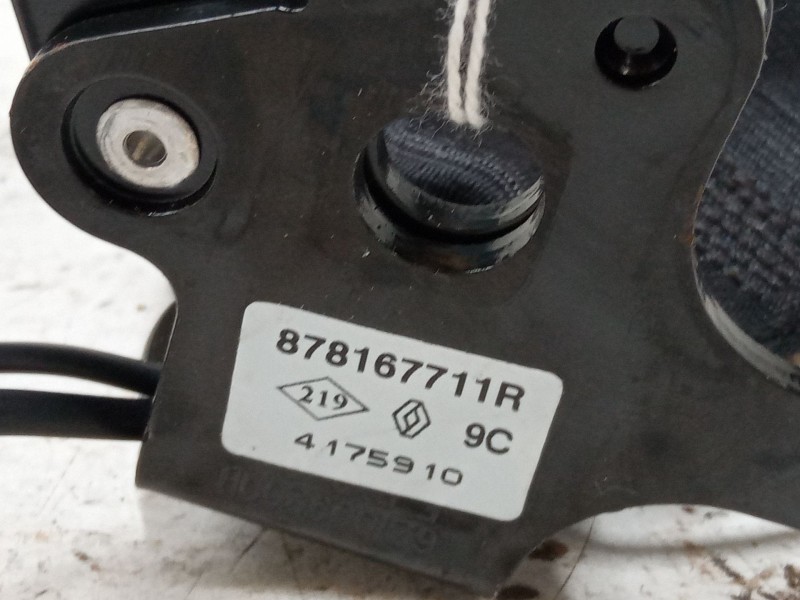 Recambio de anclaje cinturon trasero derecho para renault clio iv (bh_) 1.2 16v referencia OEM IAM 878167711R  