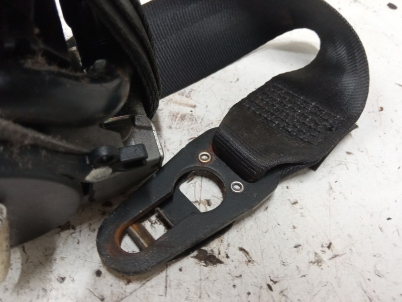 Recambio de cinturon seguridad delantero derecho para renault clio iv (bh_) 1.2 16v referencia OEM IAM 868843983R  