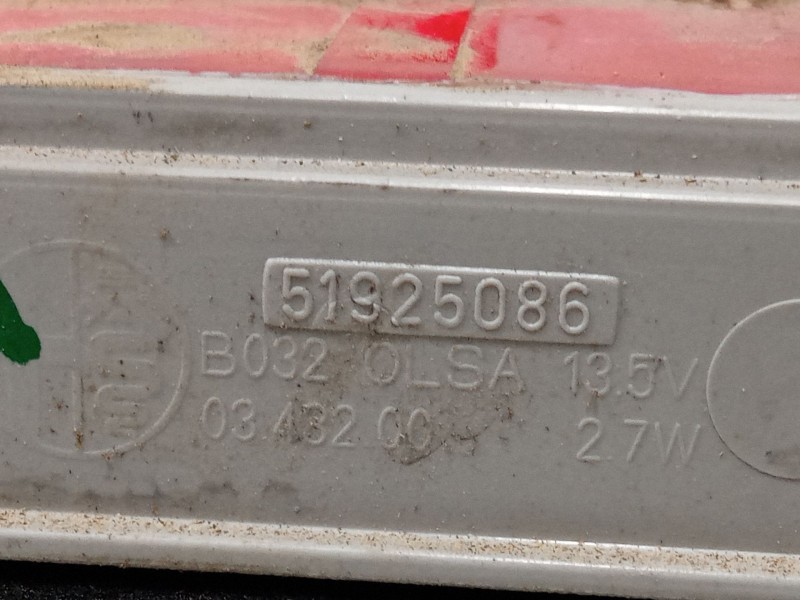 Recambio de luz central de freno para fiat 500l (351_, 352_) 1.4 (199lyb1b) referencia OEM IAM 51925086  