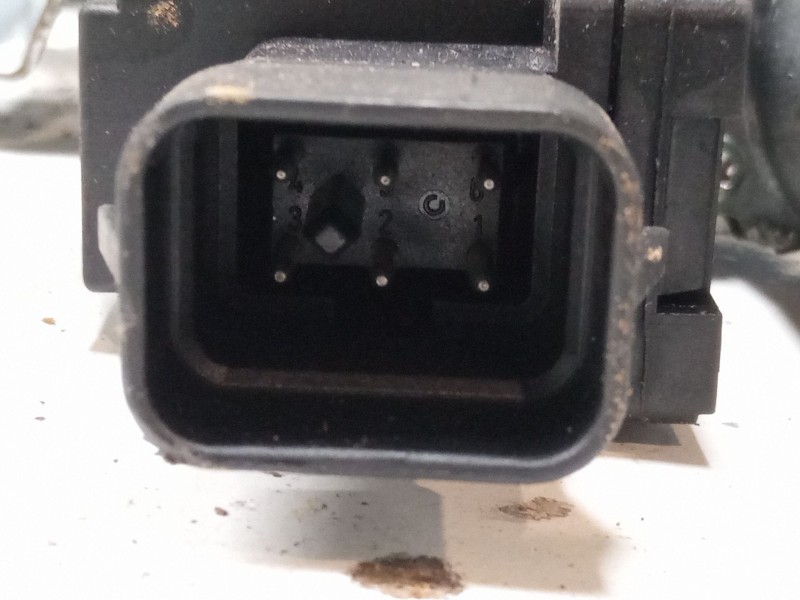 Recambio de elevalunas electrico delantero derecho para opel combo tour 1.7 dti 16v referencia OEM IAM 13173070  