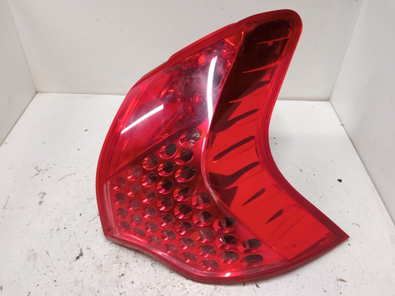 Recambio de piloto trasero derecho para peugeot 3008 i monospace (0u_) 1.6 vti referencia OEM IAM 9683460780  