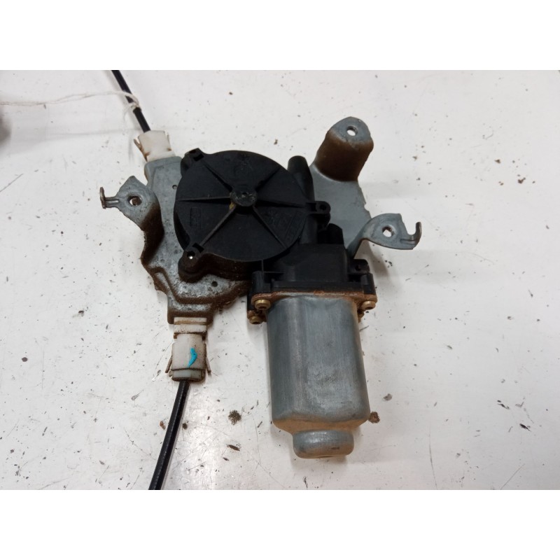 Recambio de elevalunas electrico delantero derecho para nissan almera ii hatchback (n16) 2.2 di referencia OEM IAM 400600T5  
