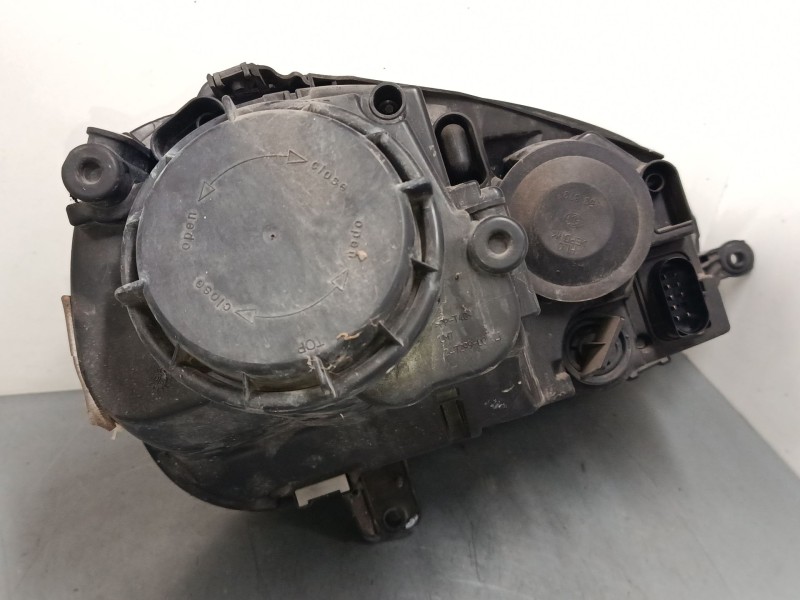 Recambio de faro izquierdo para volkswagen golf v (1k1) 1.9 tdi referencia OEM IAM 1K6941005P  