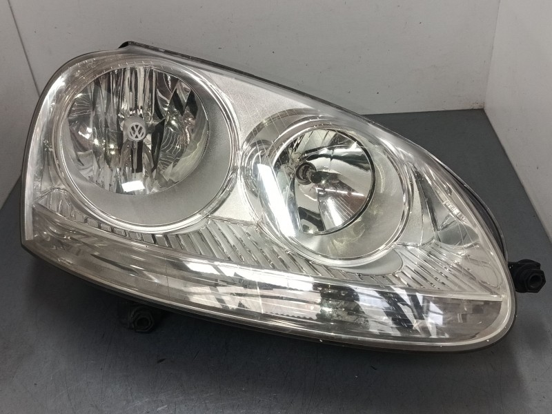 Recambio de faro derecho para volkswagen golf v (1k1) 1.9 tdi referencia OEM IAM 1K6941006P  