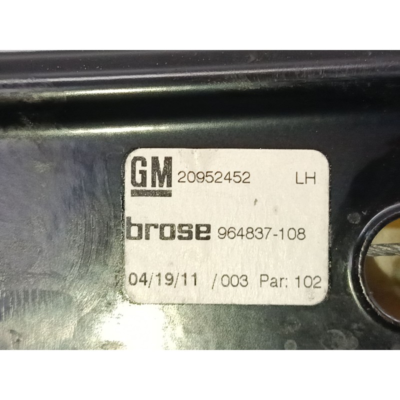 Recambio de elevalunas electrico delantero derecho para opel insignia a (g09) 2.0 cdti (68) referencia OEM IAM GM20952452  