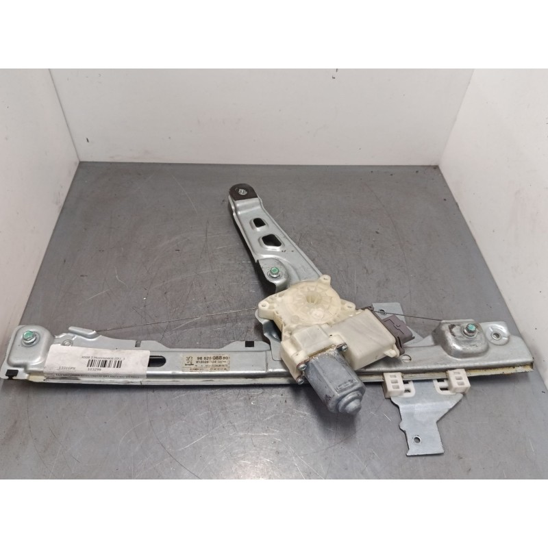 Recambio de elevalunas electrico delantero derecho para peugeot 3008 i monospace (0u_) 1.6 thp referencia OEM IAM 9682808880  