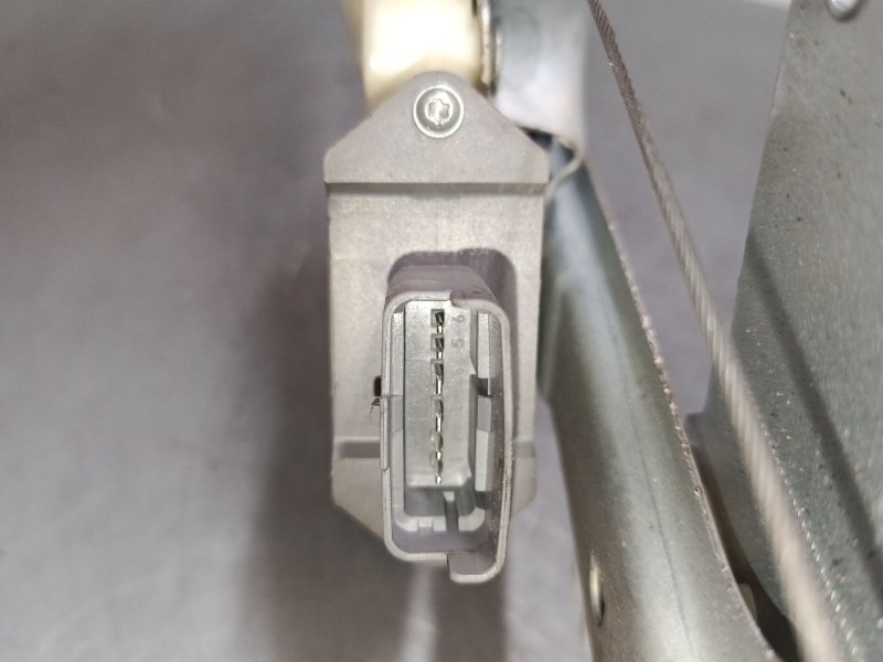 Recambio de elevalunas electrico delantero derecho para peugeot 3008 i monospace (0u_) 1.6 thp referencia OEM IAM 9682808880  