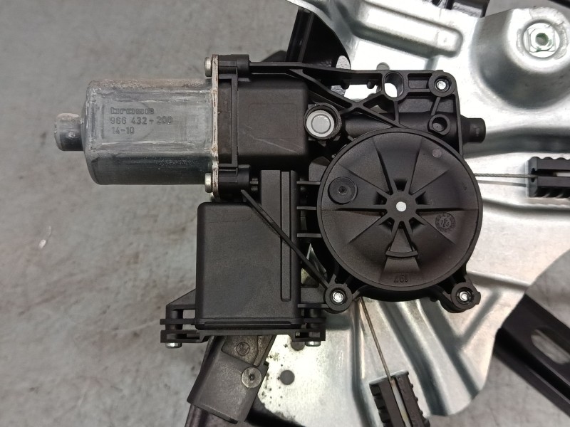 Recambio de elevalunas electrico delantero derecho para opel zafira tourer c (p12) 2.0 cdti (75) referencia OEM IAM 926360101  